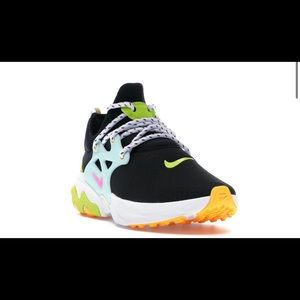 Nike React Presto
Black Teal Tint Cyber (W)